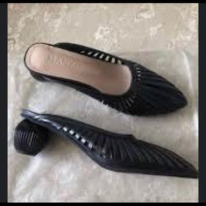 NWOT 🔴Manzu Black Ball Heeled Dress Shoes. Sz4.5